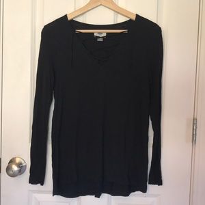 black Old Navy lace up top